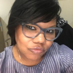 Meet your Posher, Sonia